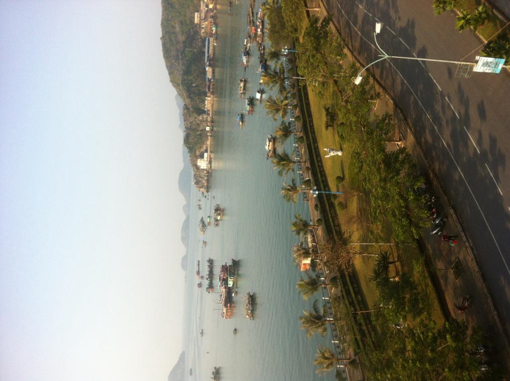 Thanh Tung Hotel Cat Ba Island Dış mekan fotoğraf